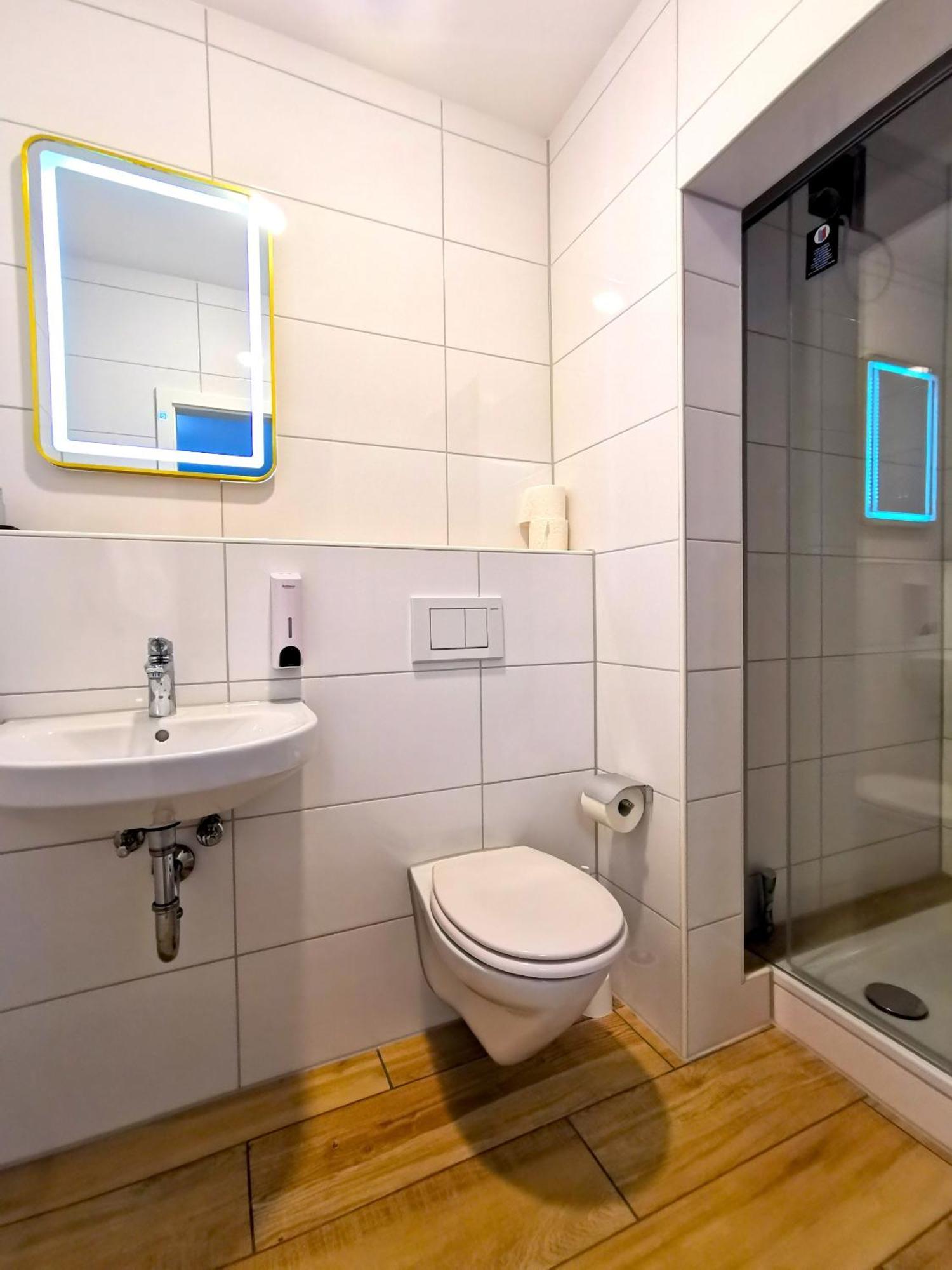 Home Inn Hotel Dormagen Dış mekan fotoğraf